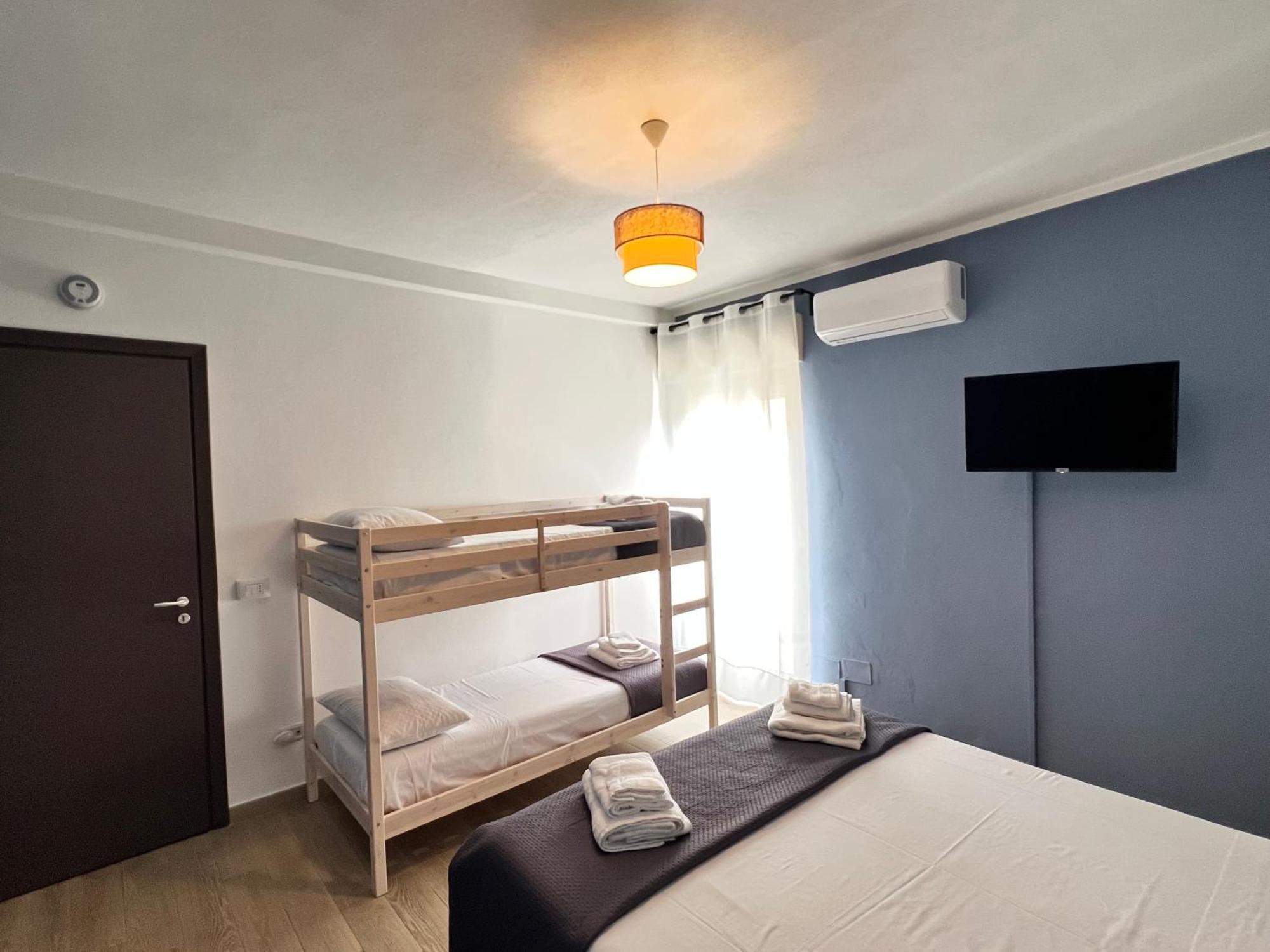 La Casa Di Ariel Apartment Порто Емпедокле Екстериор снимка